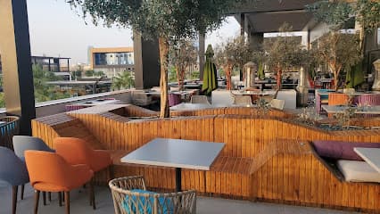 مطعم اواني